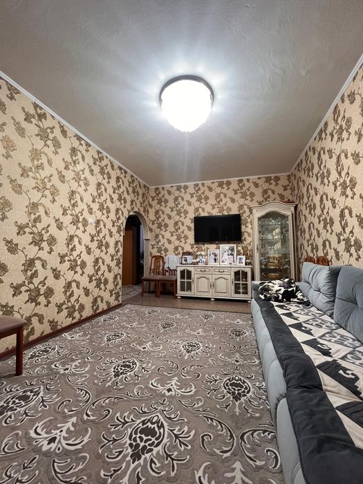 Продам  3-х ком.. квартиру