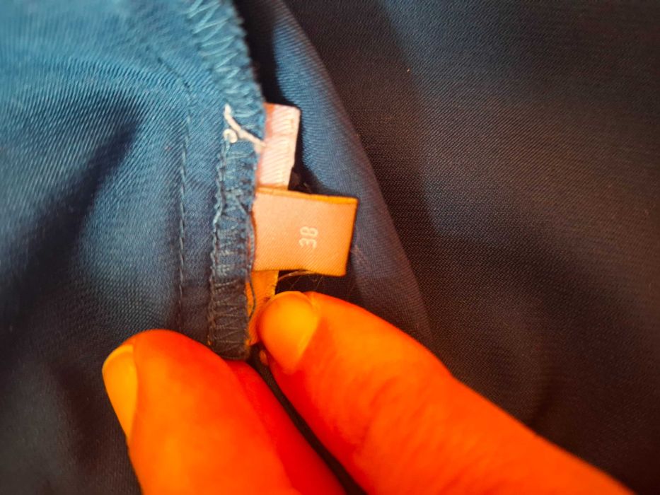 сатенирана риза Jakes