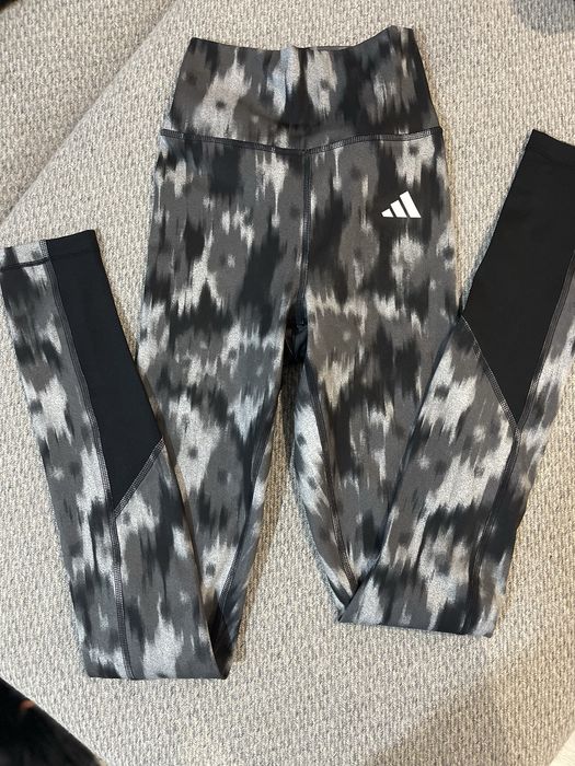 Colanti, pantaloni scurti, tricouri sala XS,S,M