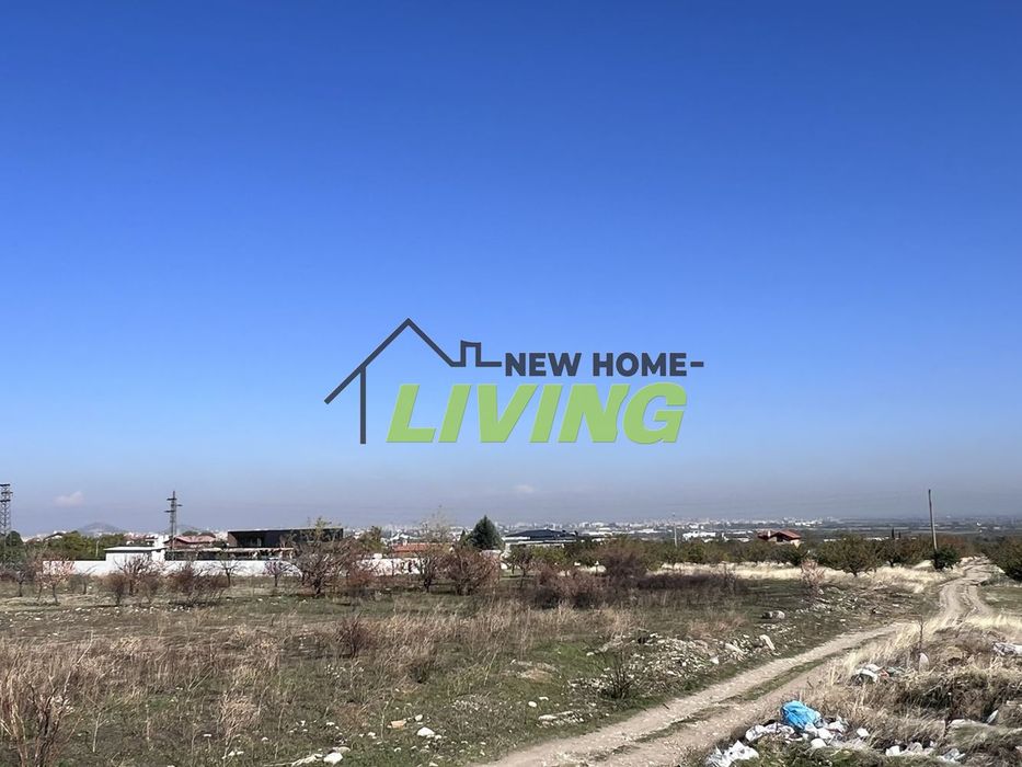 Продава се Парцел в с. Брестник, Област Пловдив - 4949 кв.м за 36 €/кв.м - Снимка #1