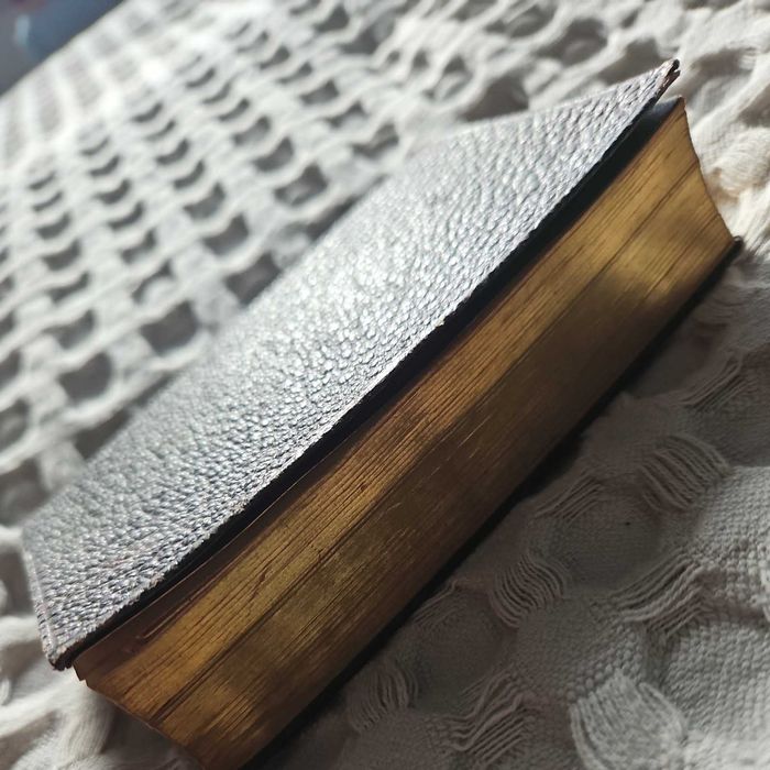 Biblia / Biblie de buzunar, 1913,engleza, coperta piele , 12x7x2.5 cm