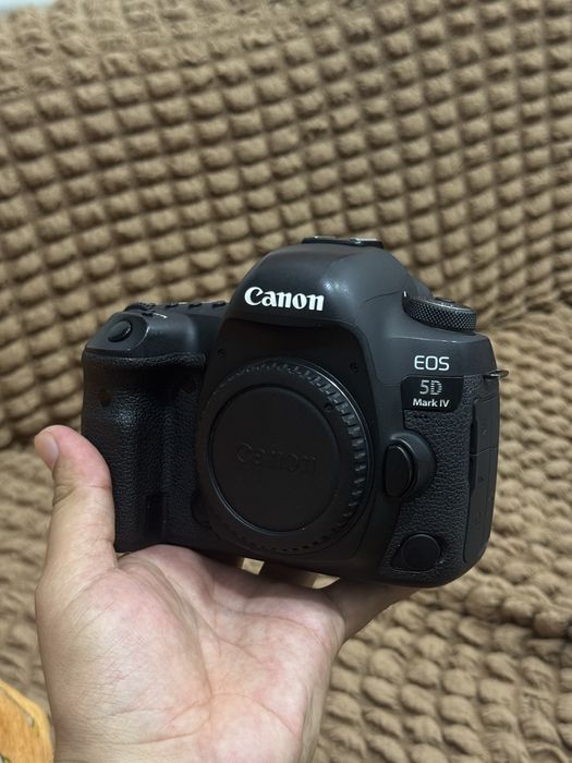 Canon 5D mark4 Body sotiladi