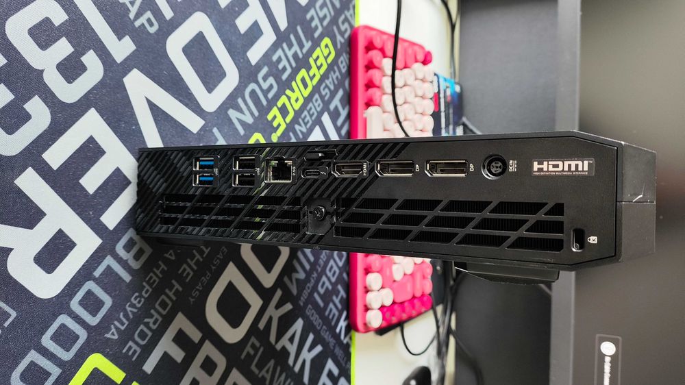 Core Ultra 7-155h/4060/24gb ddr5/512ssd