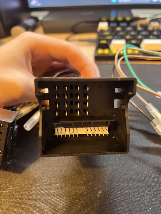 Adaptor QUADLOCK UNI 4CarMedia