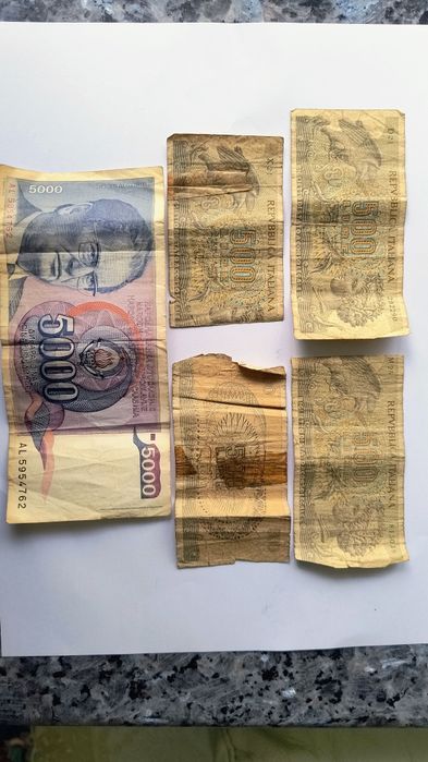 Bancnote și monede