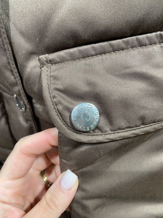 Палто с пух Red Valentino в кафеникаво каки