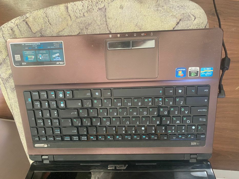 ASUS intel core i7/Nvidia GeForce/SSD/ozu 8GB