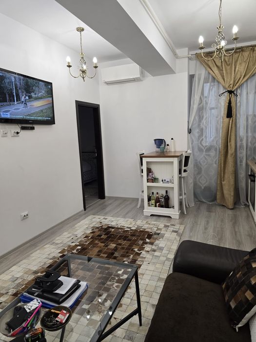 Apartament cu 2 camere Sf Lazăr- str. Zimbrului