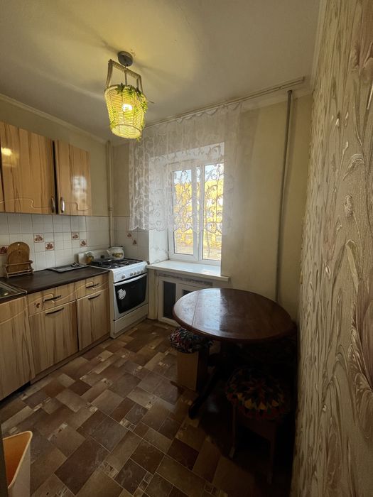 4 комн квартира продается