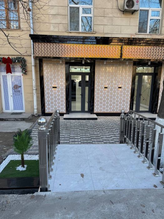 Аренда под Офис Ориентир Новомосковская  55м2 1800$ торг