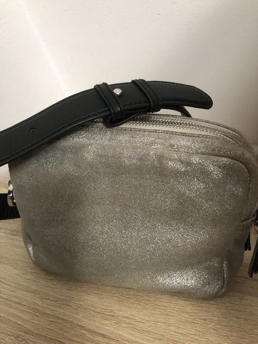 Geanta piele naturala argintie