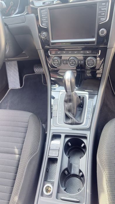 Vand Golf 7 CUP edition 105.000km sau schimb