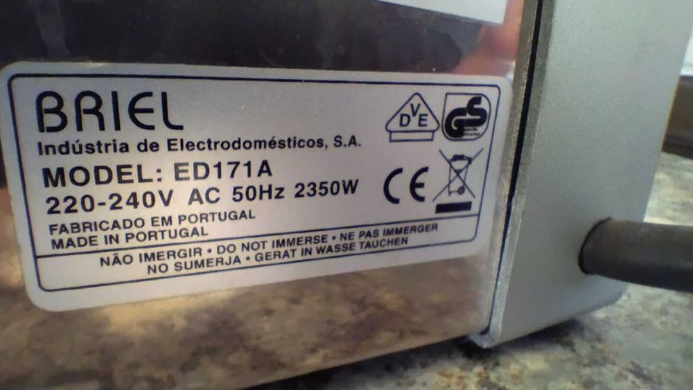 Полупрофесионална кафемашина Briel