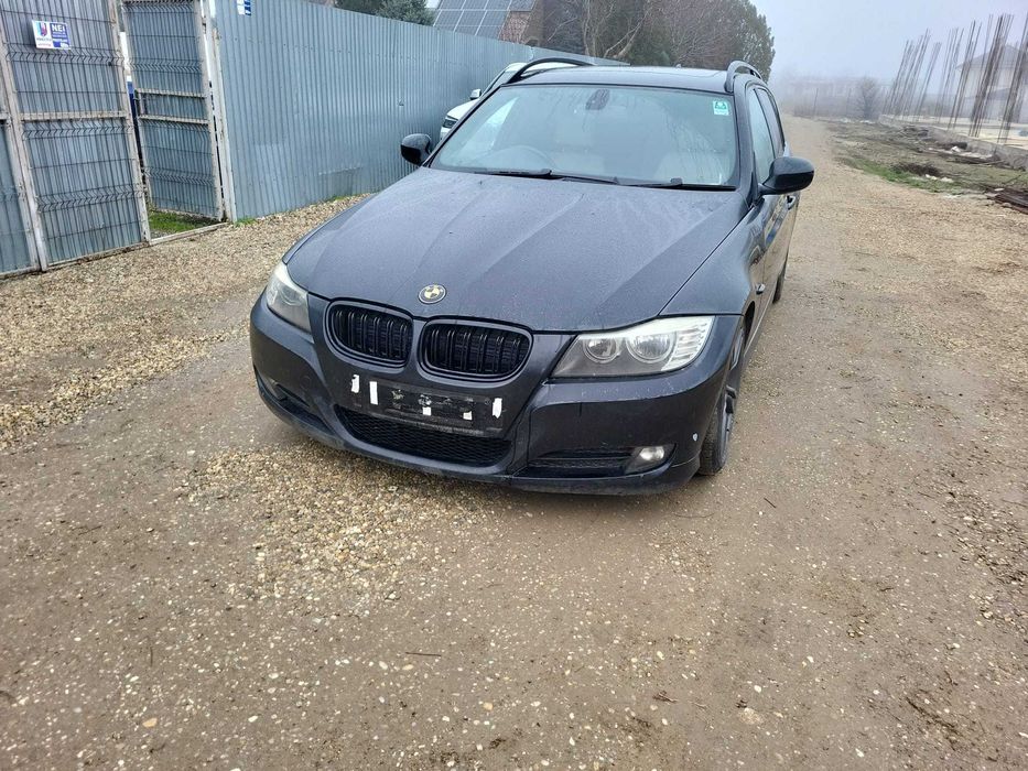 Dezmembre bmw e91 320d 177 cp n47 trapa panorama,an 2009