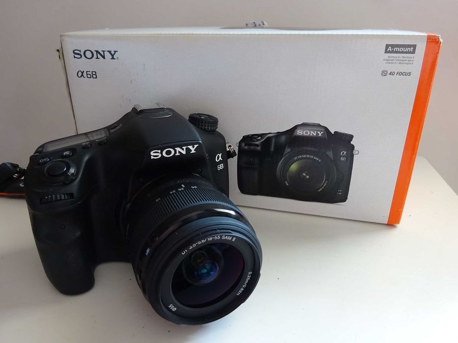 Sony a68 (IBIS: 5-осева стаб. на матрицата) + 18-55mm - 2200 кадъра