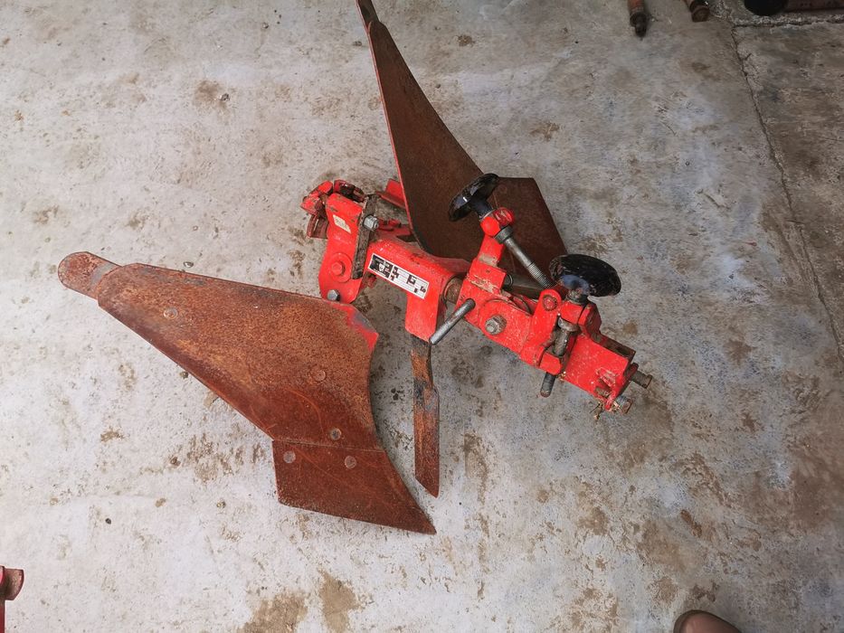 Plug reversibil roti de motocultor greutati  roti