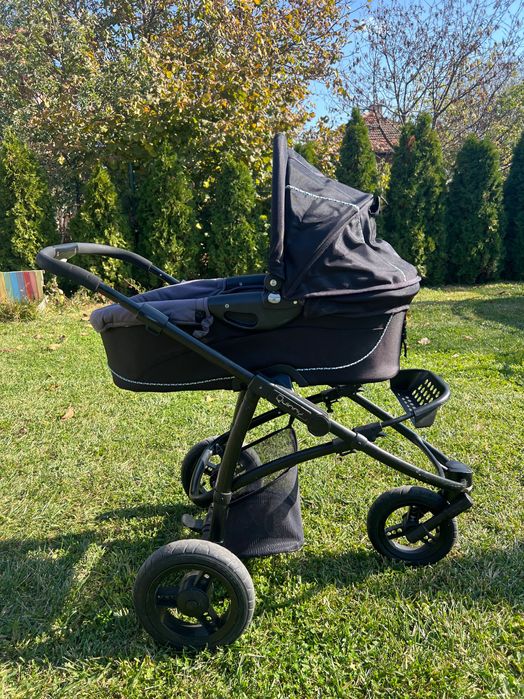 Количка Queeny триколка