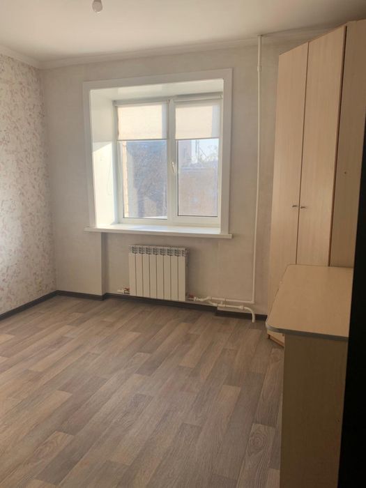 Продам трехкомнатную квартиру