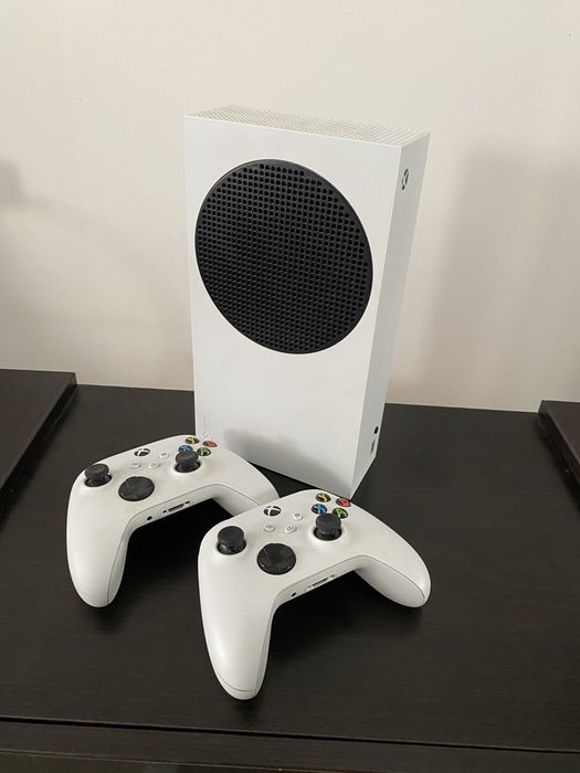 Xbox Series S 512GB, 2 manete