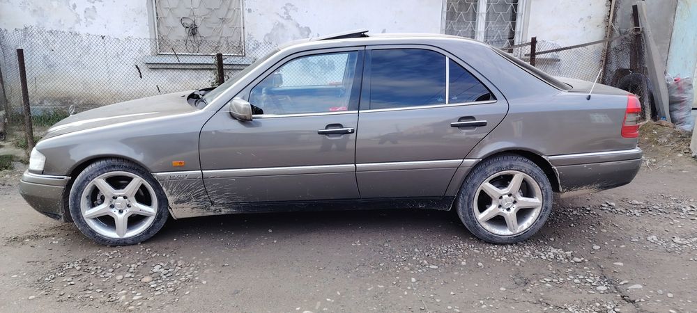 Мерс W202 сотилади срочно