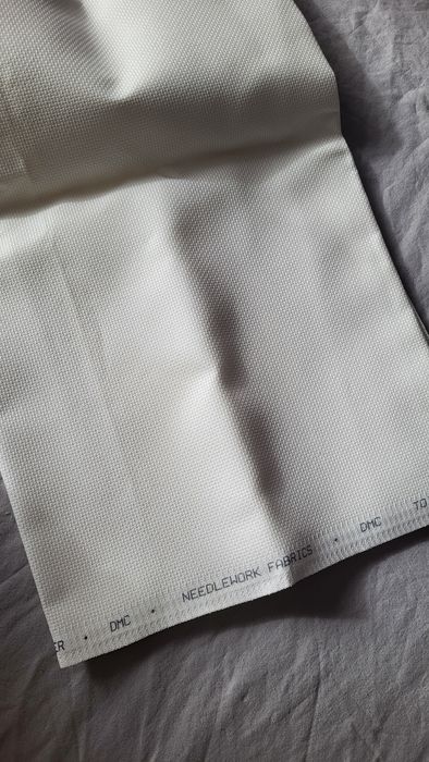 Канва DMC белая, черная