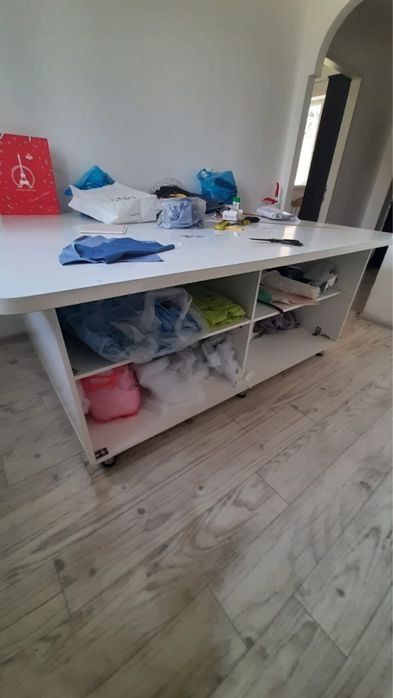 Стол для кройки и шитья