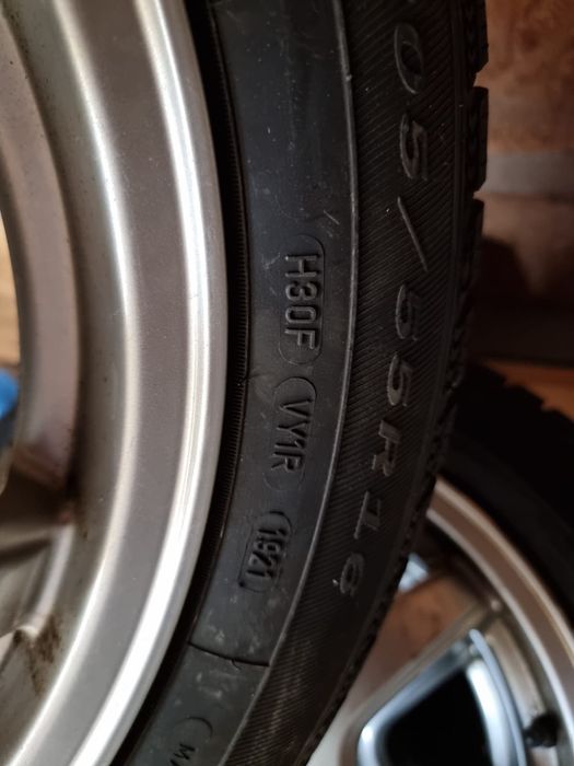 Jante aliaj R16 Ford 5x108 cu anvelope de iarna Debica Frigo 205/55/16