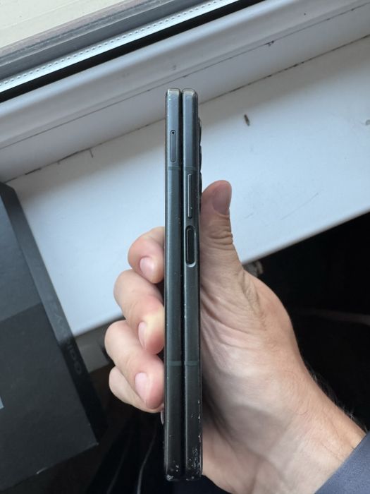 Samsung z fold 3