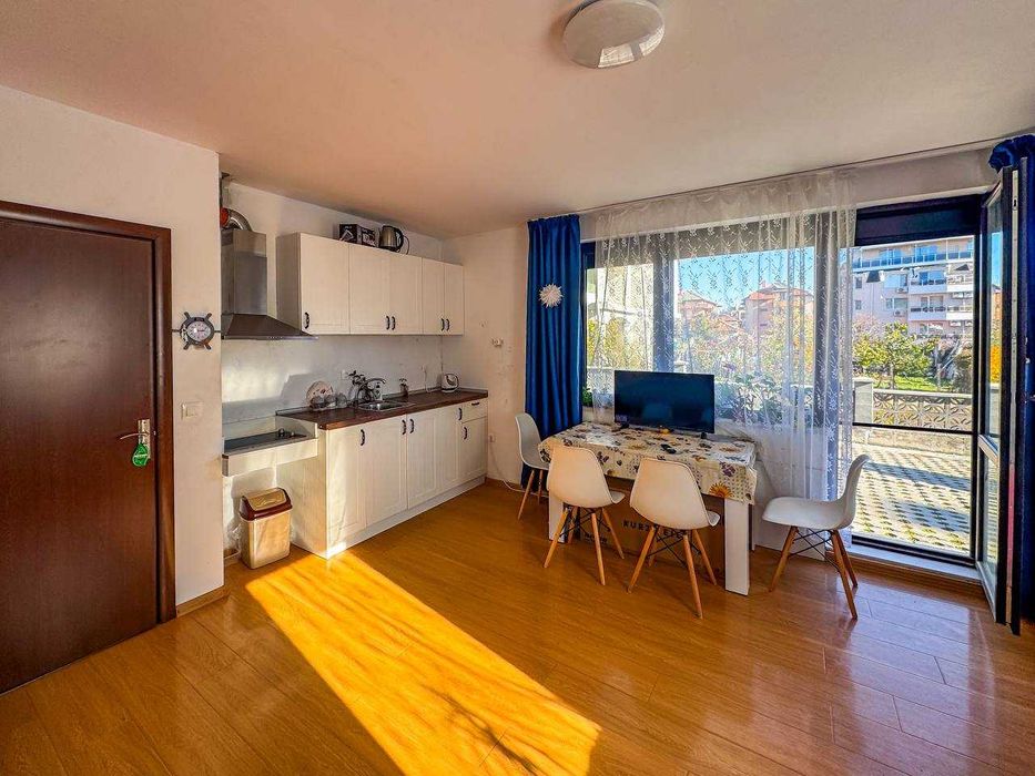 Продава се Едностаен апартамент в Бургас, Сарафово - 34 кв.м за 2045 €/кв.м - Снимка #1