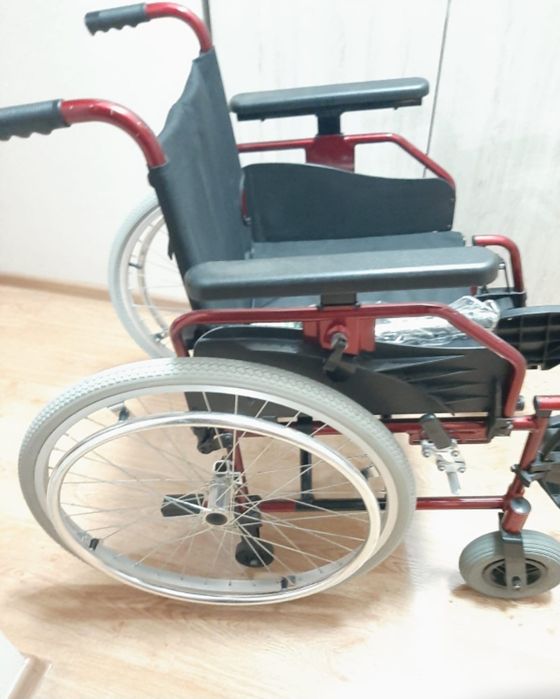 Инвалидная коляска