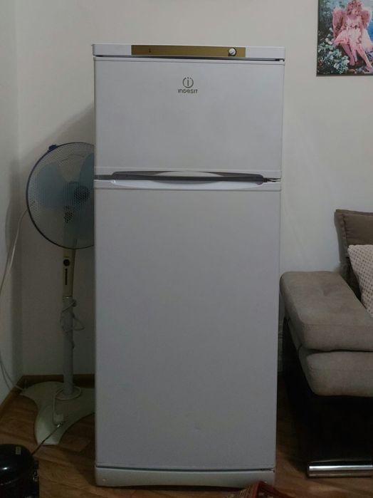 Ремонт морозильников и холодильников