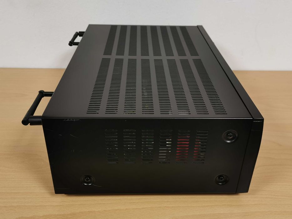 Denon AVR-X 1300W 7.2-канален усилвател