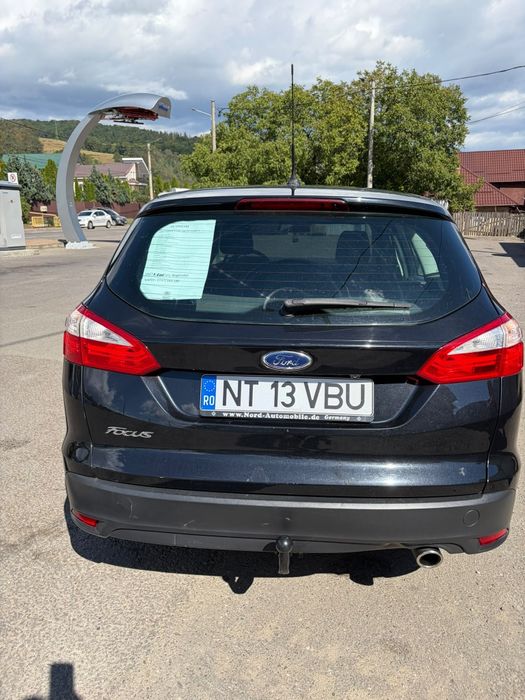 FORD Focus 2013 — imagine 5