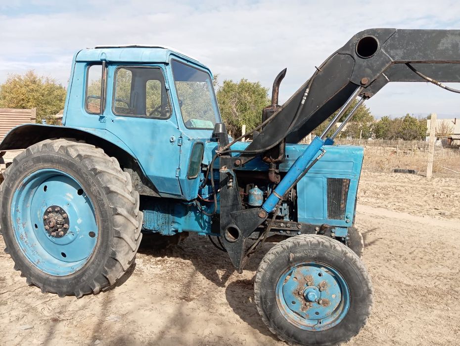 Трактор МТЗ -80 всё вместе