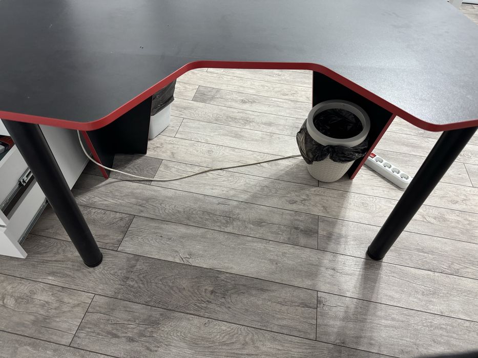 Продам офисный стол