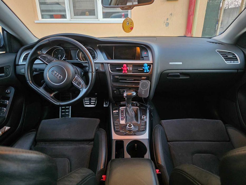 Audi A5 2.0 TDI quatrro, full sline
