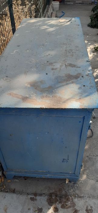 Железный верстак