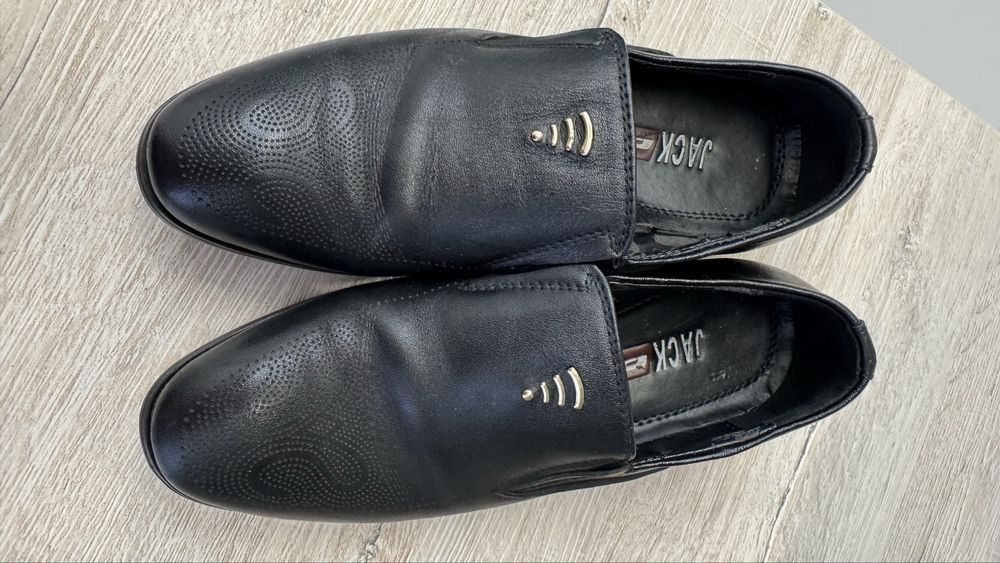 Кеды и туфли дешево