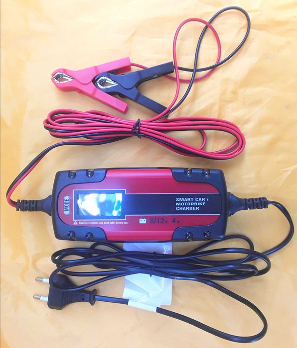 REDRESOR AUTO - Incarcator baterii cu afisaj LCD NOU + BONUS - 95 Lei