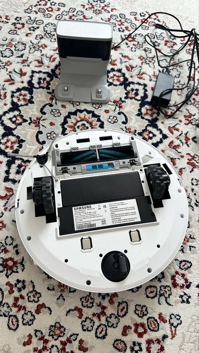 Робот пылесос Samsung