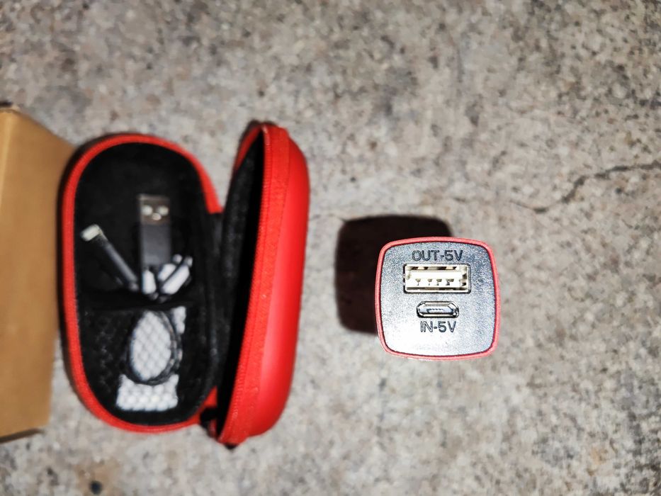 Външна преносима батерия