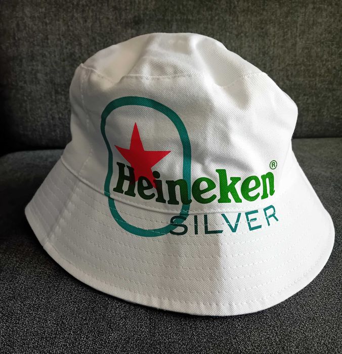 Шапки - нови; Бъф Coca-Cola - нов