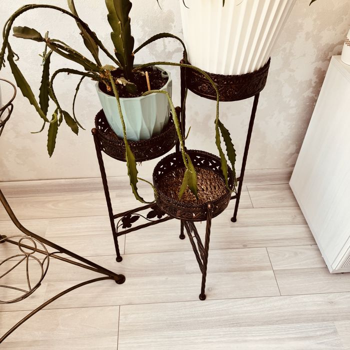 Подставки для цветов