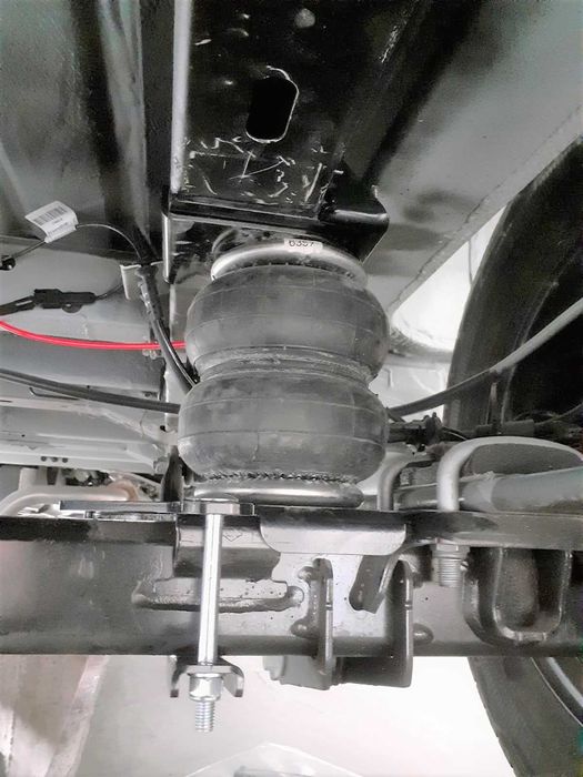 Perne aer suplimentare  Renault Master 2009 - prezent