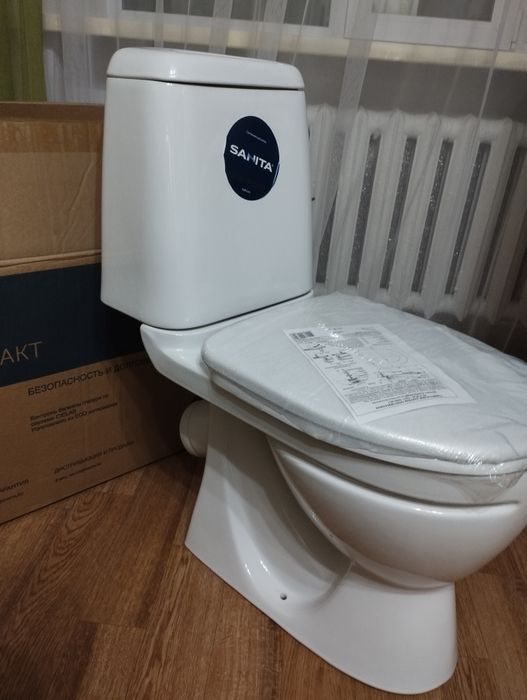 Продам Унитаз Санита