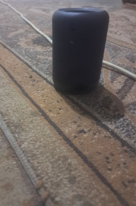 Boxă bluetooth .