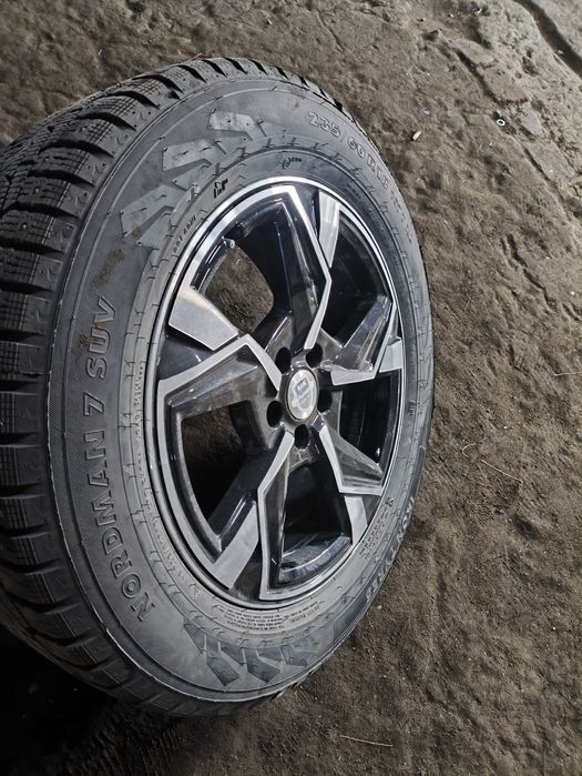 Продам литые диски R18 на Jetur x70plus.