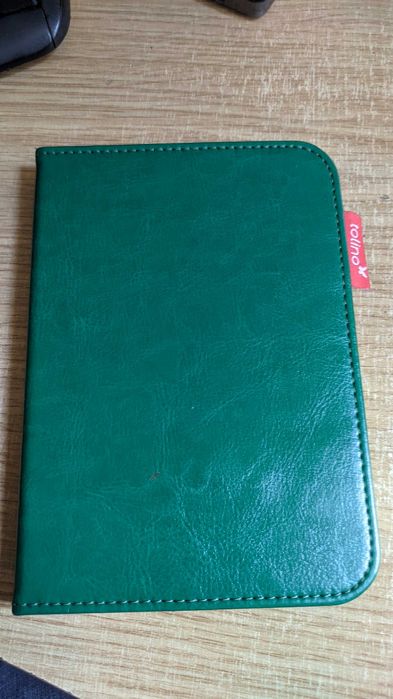 Електронна книга с подсветка и активен калъф Tolino Shine 2 HD