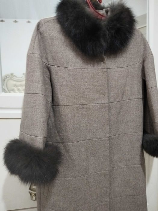 Продаётся женская пальто