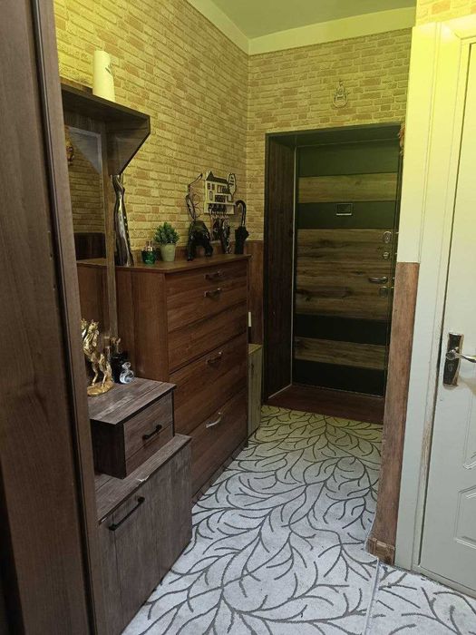 Продаётся Квартира на Лабзаке Ц-13 , 2в3/2/4